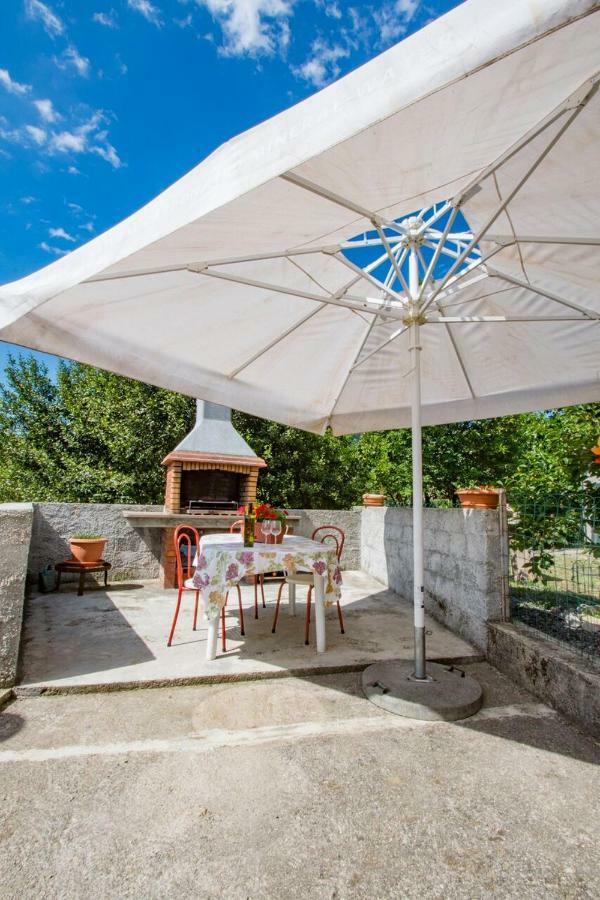 Appartment Happy Time Матульи Экстерьер фото